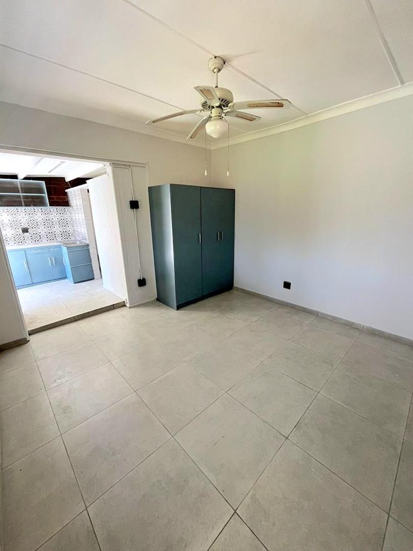 5 Bedroom Property for Sale in Fichardt Park Free State